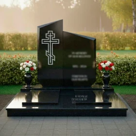 Мемориальный комплекс с православным крестом - ПН716